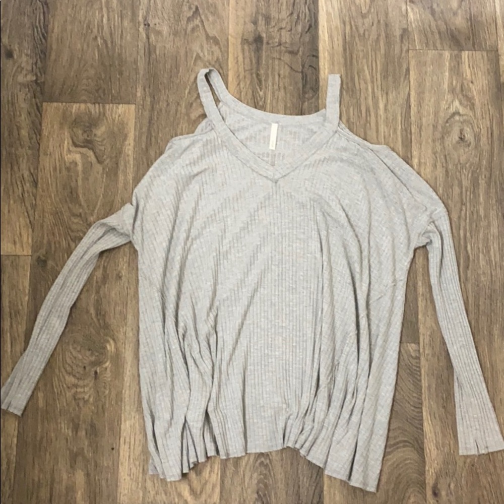Sweater - Picture 2 of 2